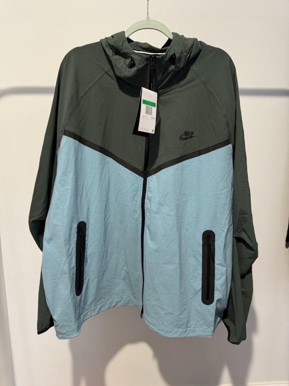Nike Tech Woven Jacket Men's XL Blue Hooded Lightweight Track NWT $145